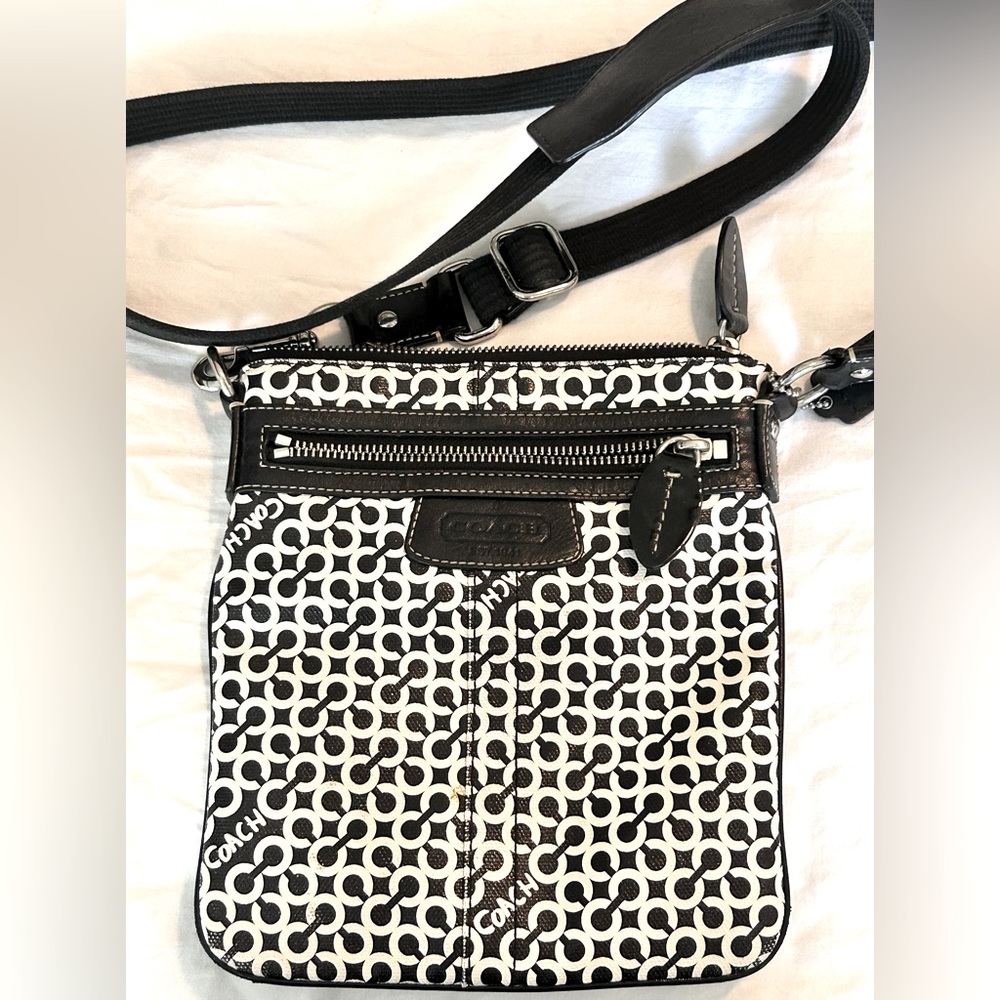 Authentic Black & White Coach Crossbody